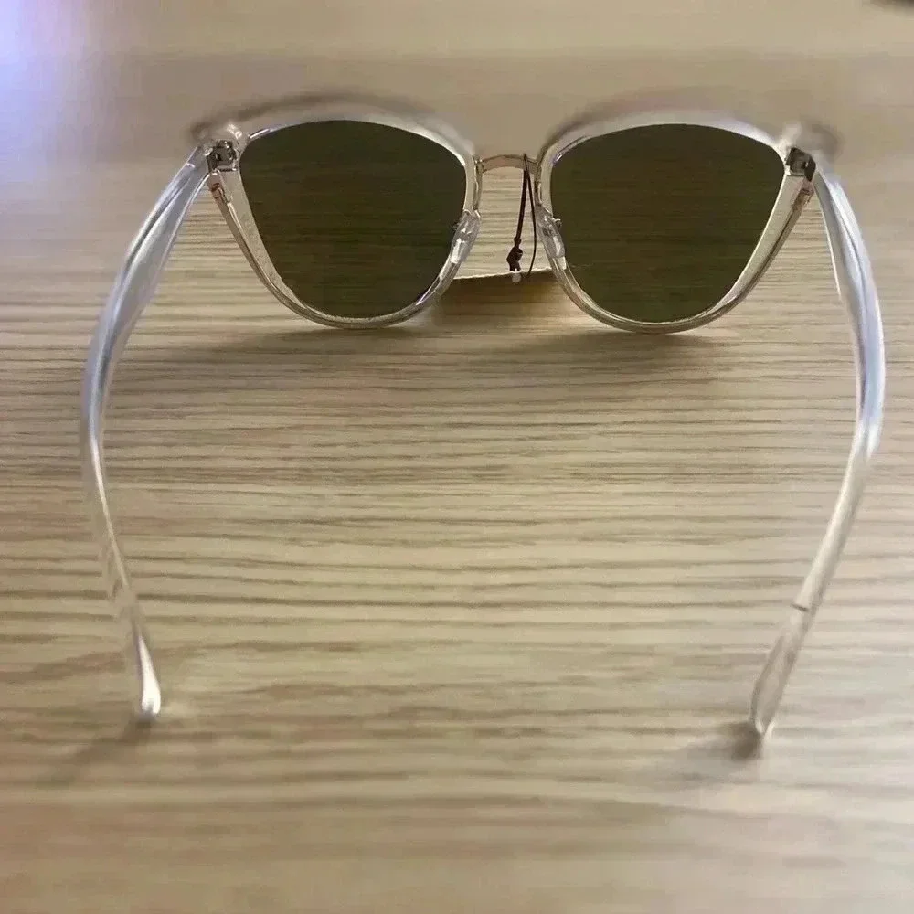 🆕Fashion Wide Cat-Eye Sunglasses🆕